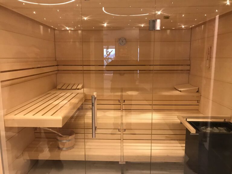 Sauna solna – dodatkowe korzyści dla zdrowia